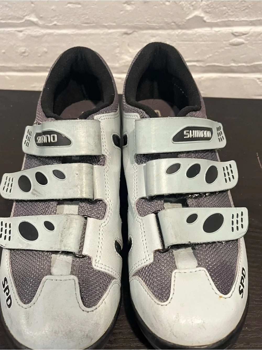 Shimano SH-M 120WA  size 7 US, 40 EU cycling shoes w/SPD cleats